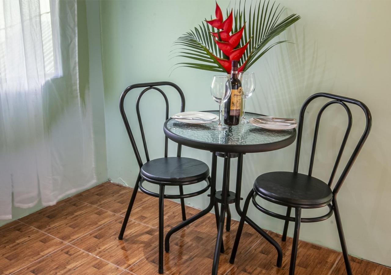 Cabanas Rio Escondido En La Fortuna 외부 사진