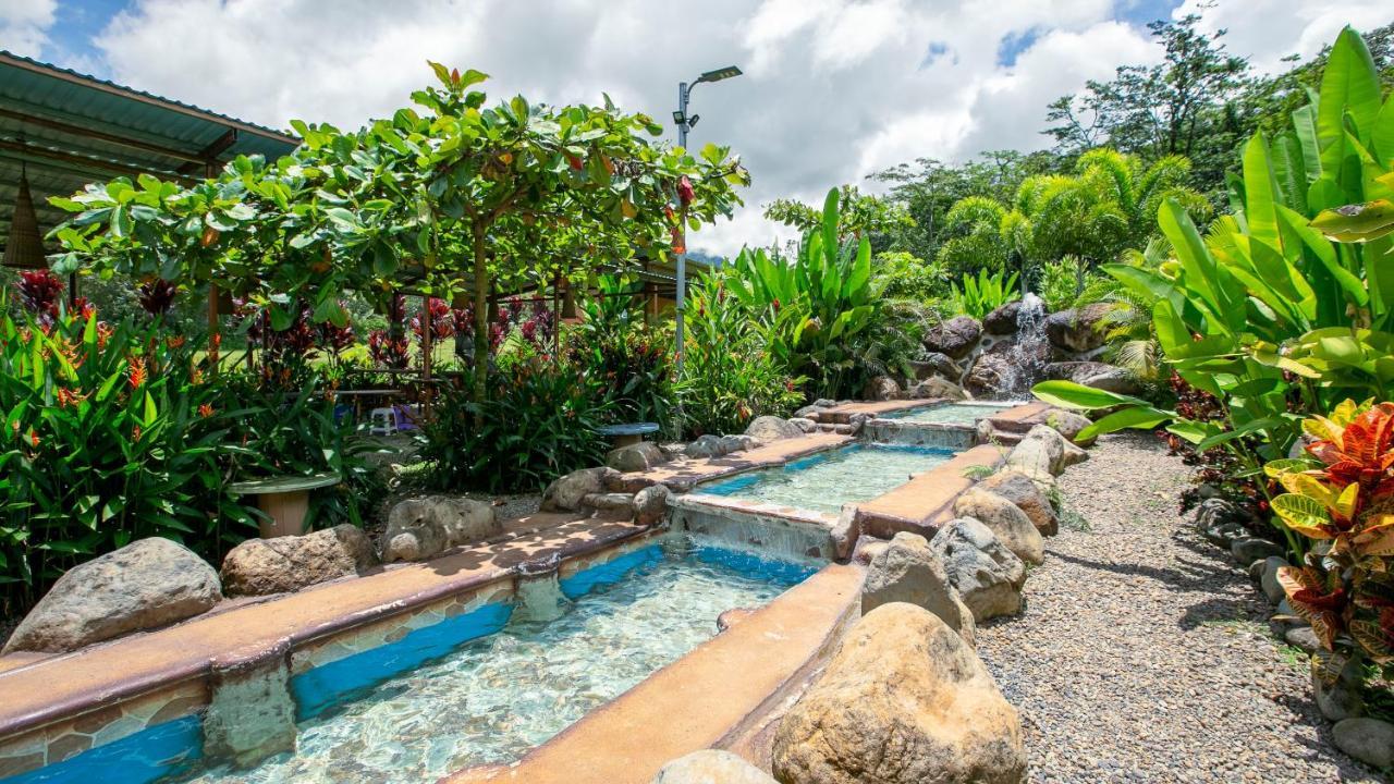 Cabanas Rio Escondido En La Fortuna 외부 사진