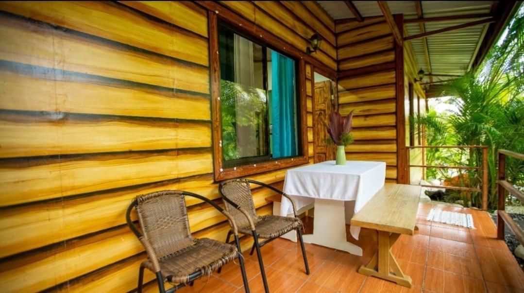 Cabanas Rio Escondido En La Fortuna 외부 사진
