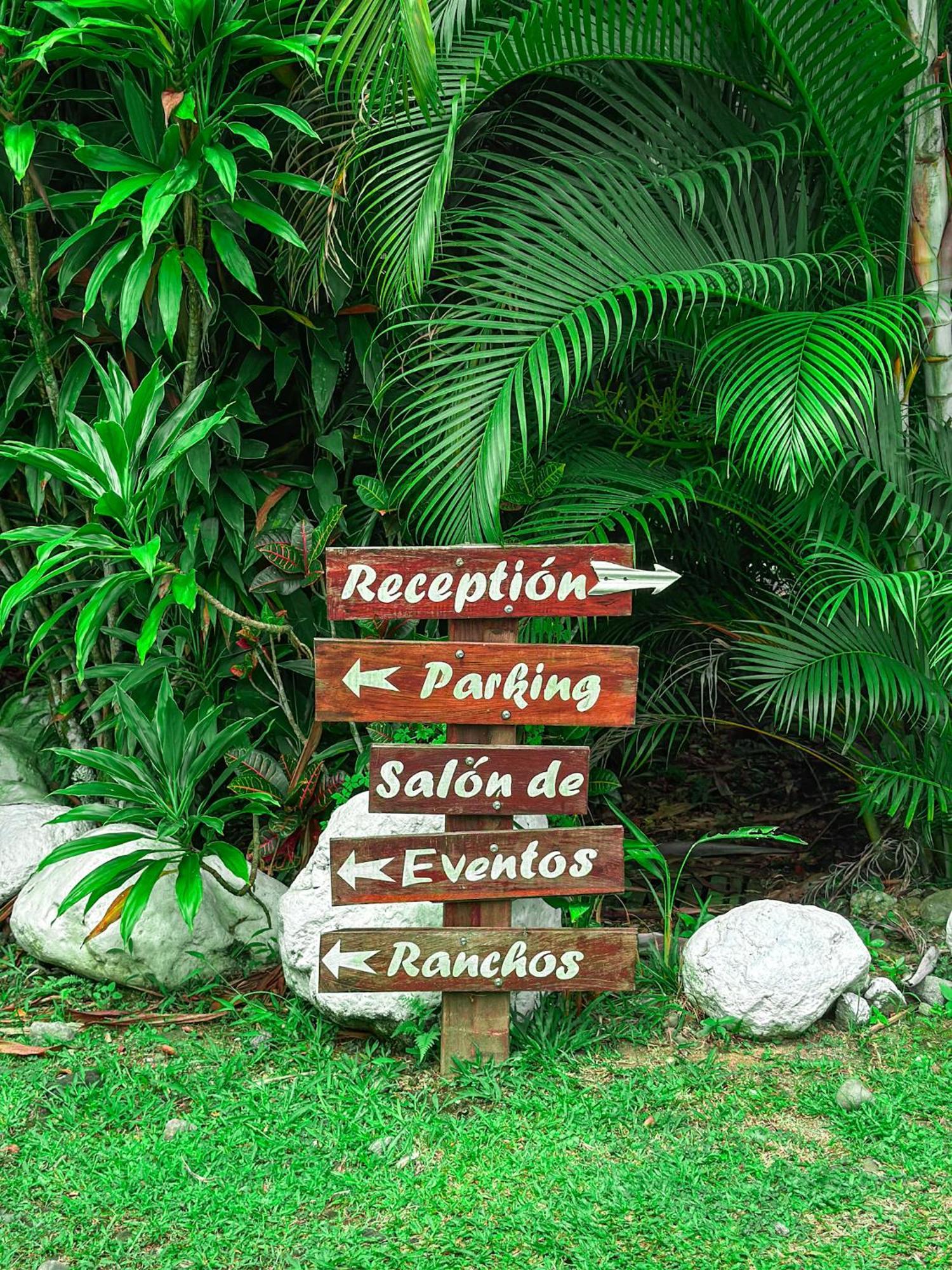 Cabanas Rio Escondido En La Fortuna 외부 사진