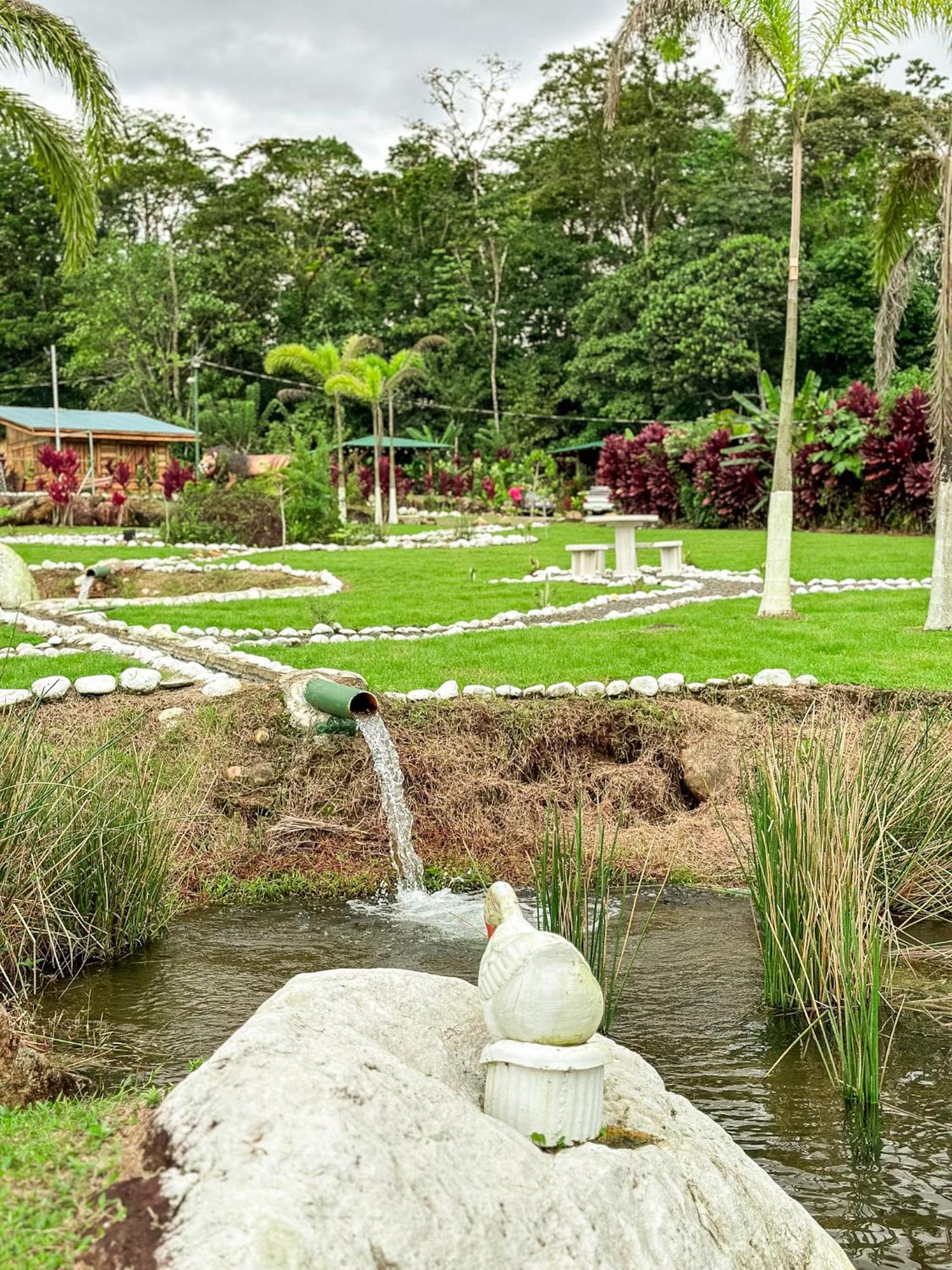 Cabanas Rio Escondido En La Fortuna 외부 사진