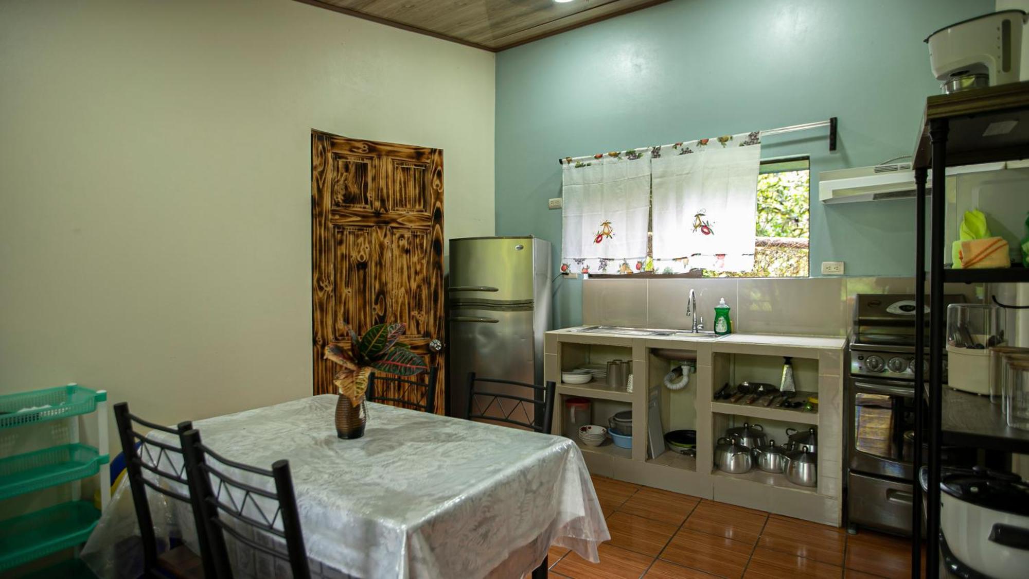 Cabanas Rio Escondido En La Fortuna 외부 사진