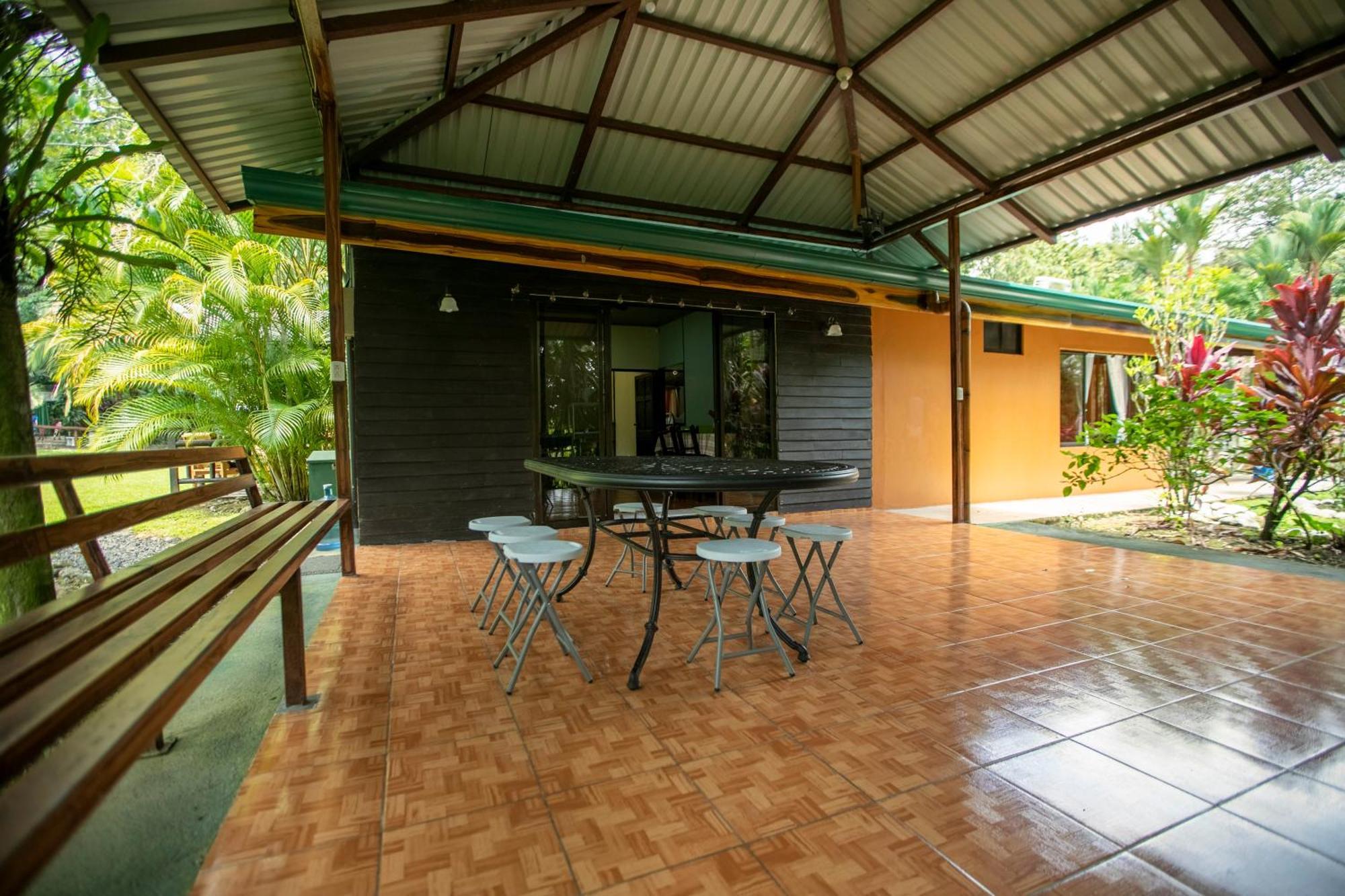 Cabanas Rio Escondido En La Fortuna 외부 사진