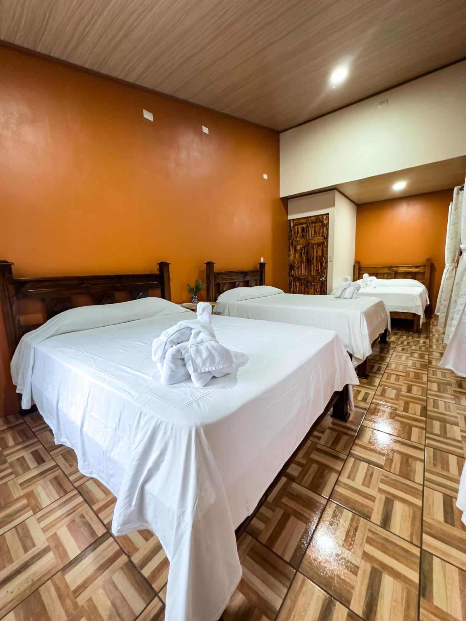 Cabanas Rio Escondido En La Fortuna 외부 사진